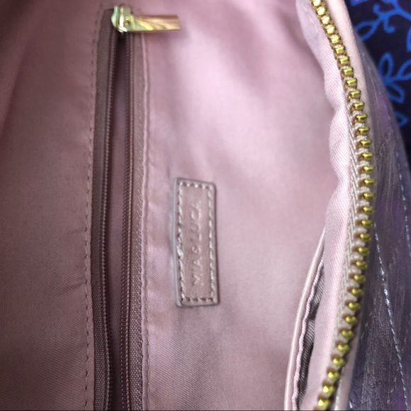 Bag - Picture 2 of 3